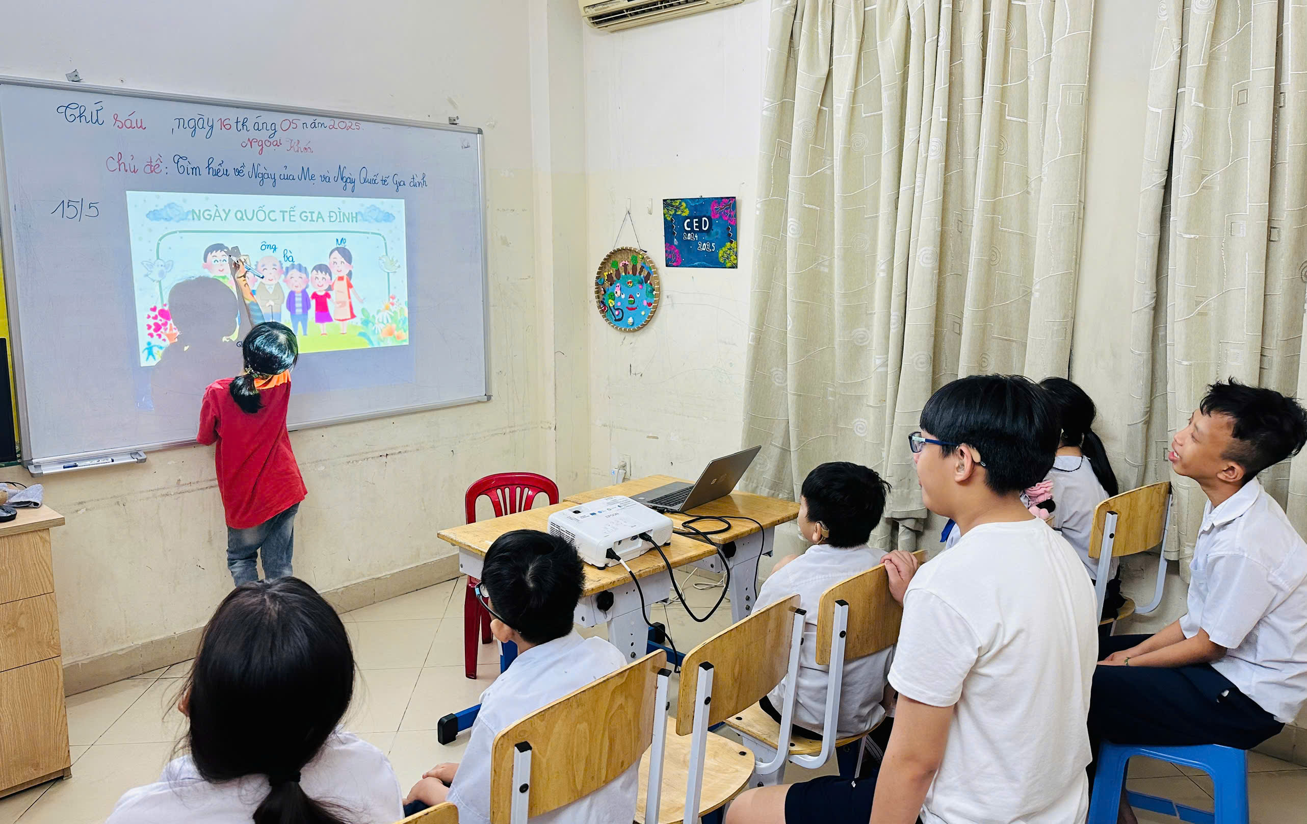 NGOẠI KHÓA: TÌM HIỂU VỀ NGÀY CỦA MẸ VÀ NGÀY QUỐC TẾ GIA ĐÌNH