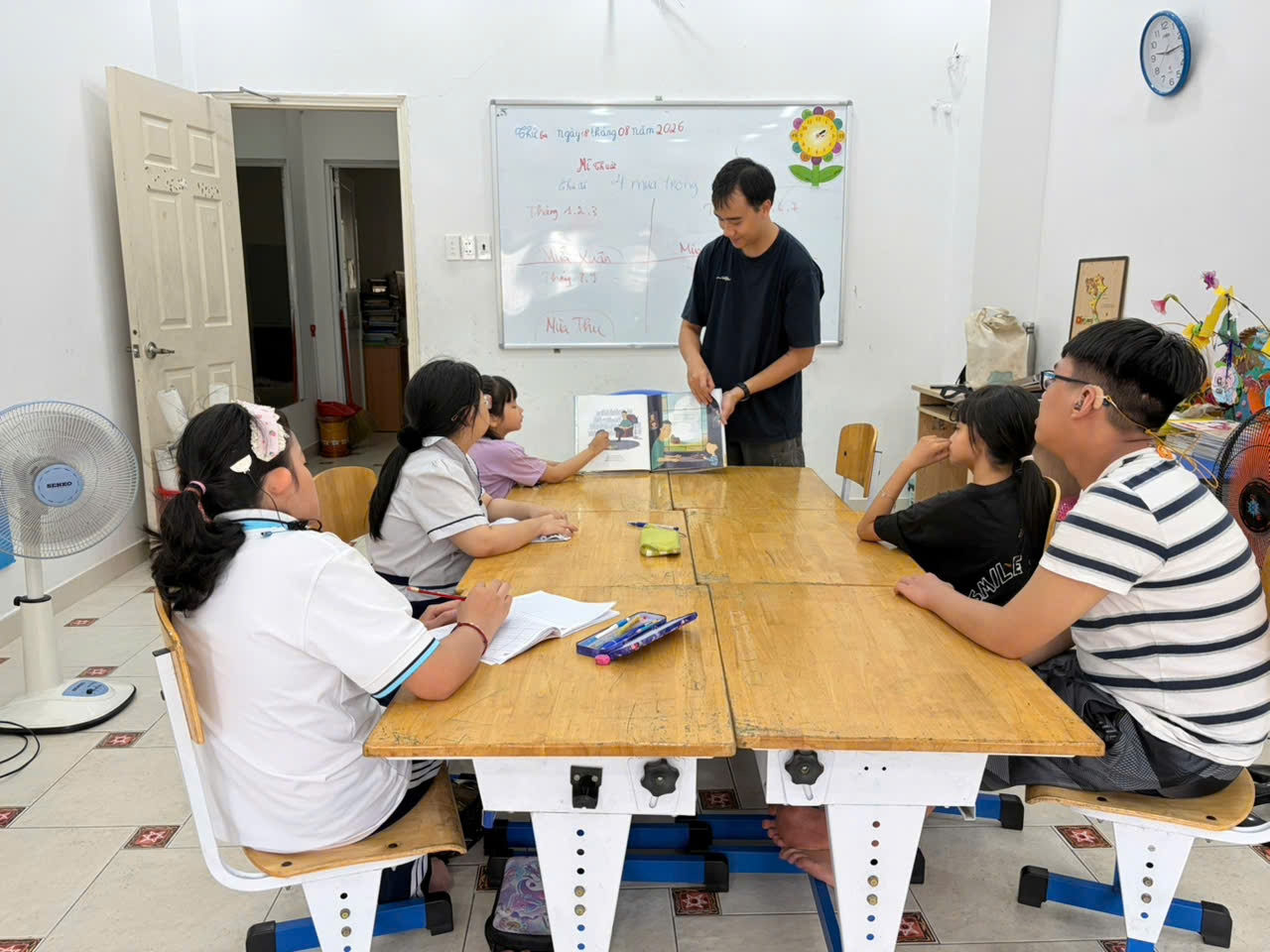 MỸ THUẬT: BỐN MÙA TRONG NĂM