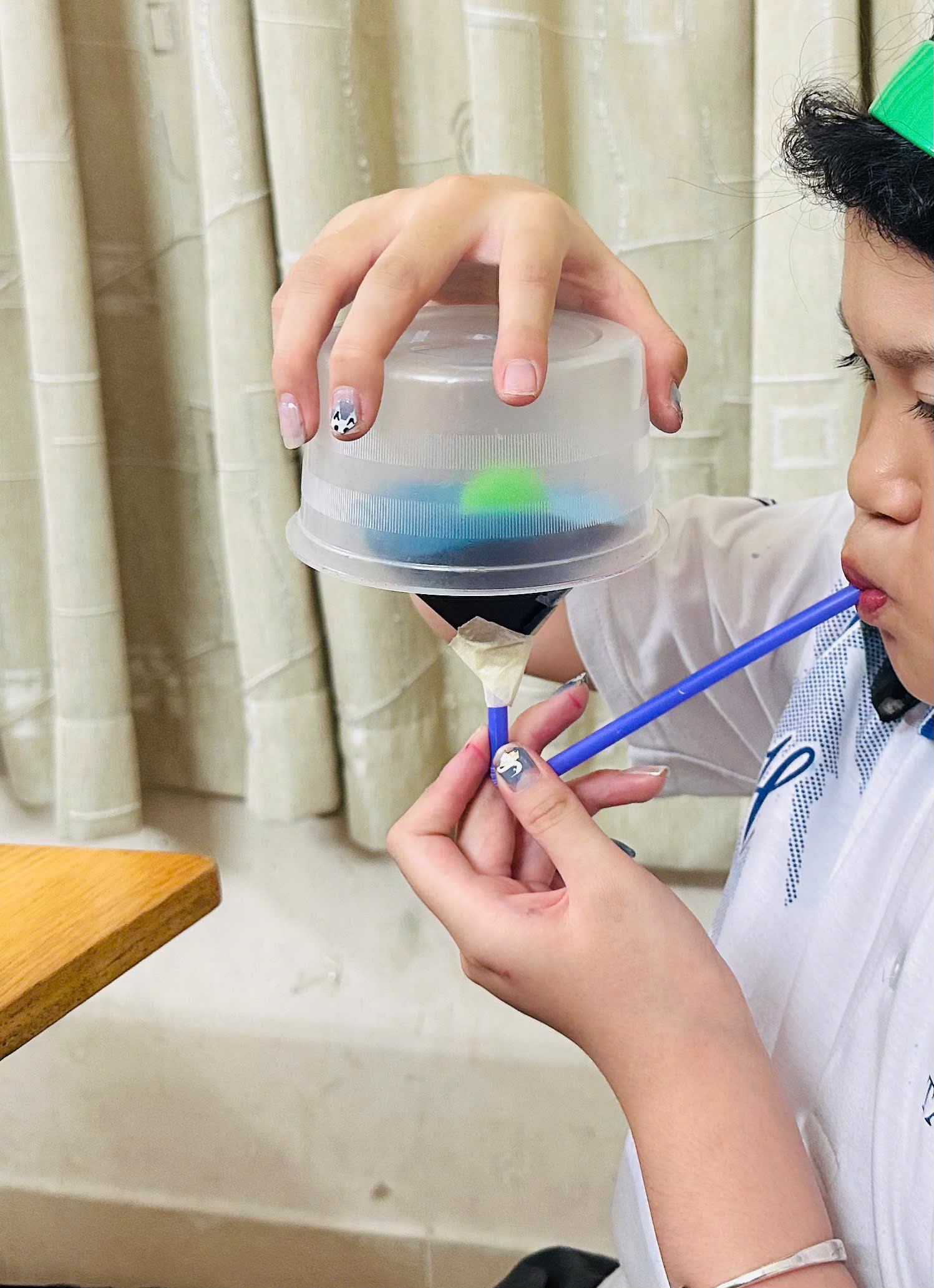 HỌC MỸ THUẬT: SÁNG TẠO GIẤY THÀNH ĐỒ CHƠI