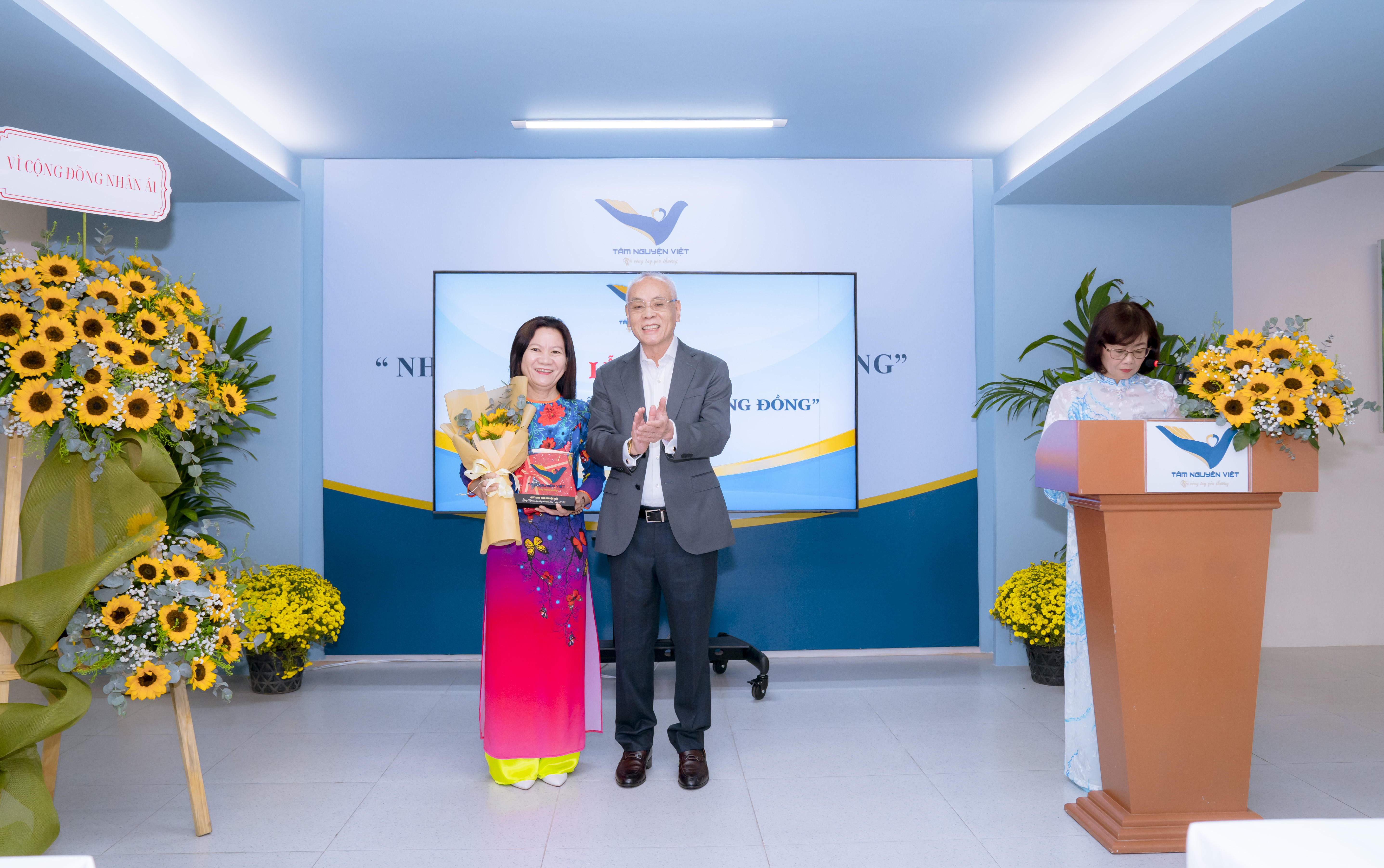 LỄ TRI ÂN “NHỮNG TẤM LÒNG VÌ CỘNG ĐỒNG”