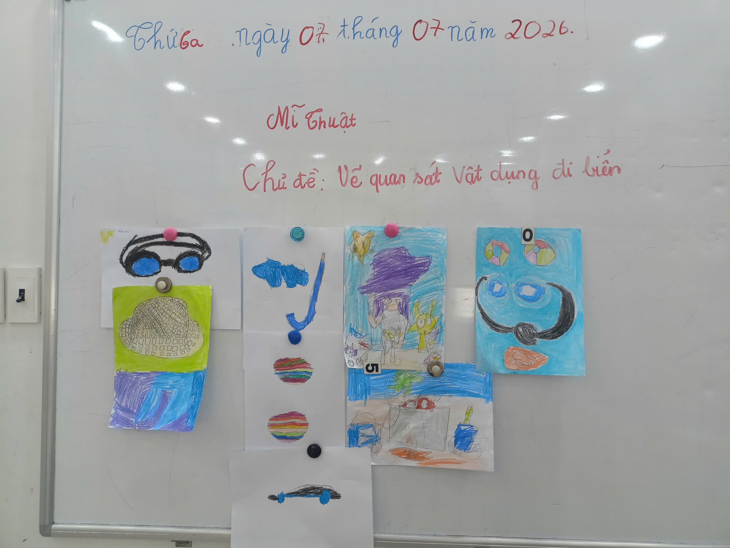ART CLASS: BEACH GEAR OBSERVATION DRAWING