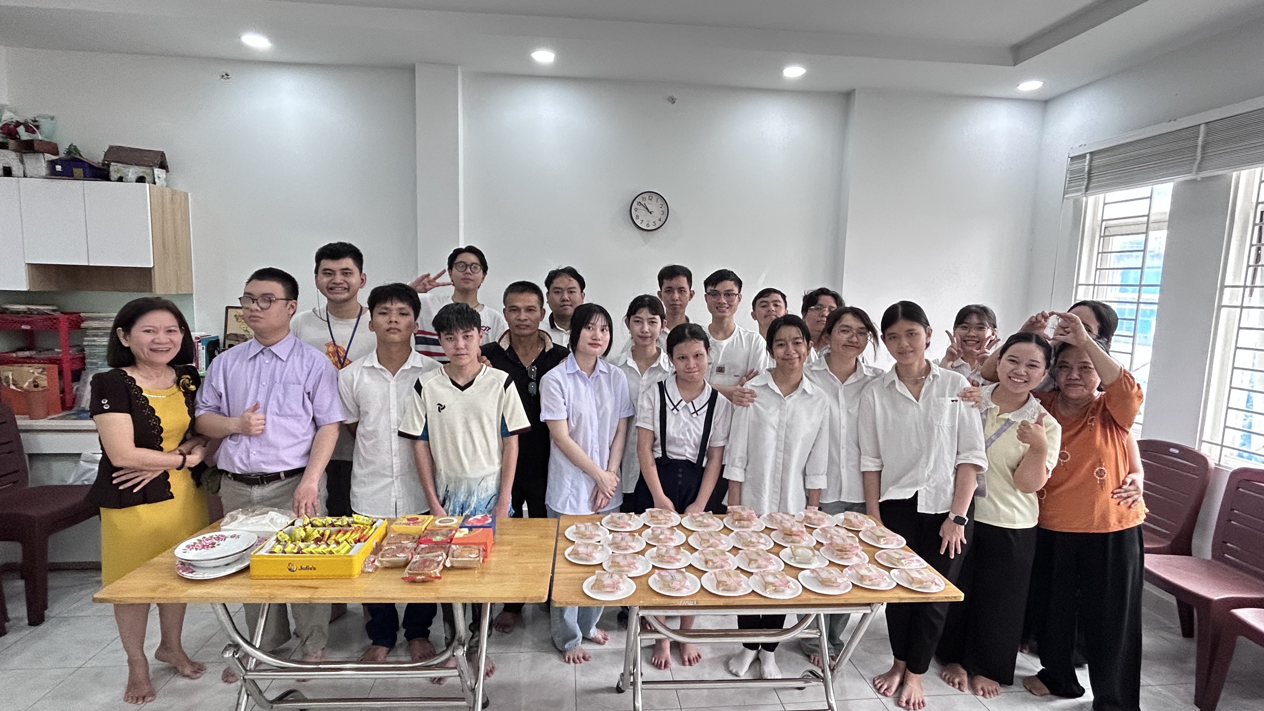 🥮 NGOẠI KHÓA: LÀM BÁNH DẺO TRUNG THU 🌕