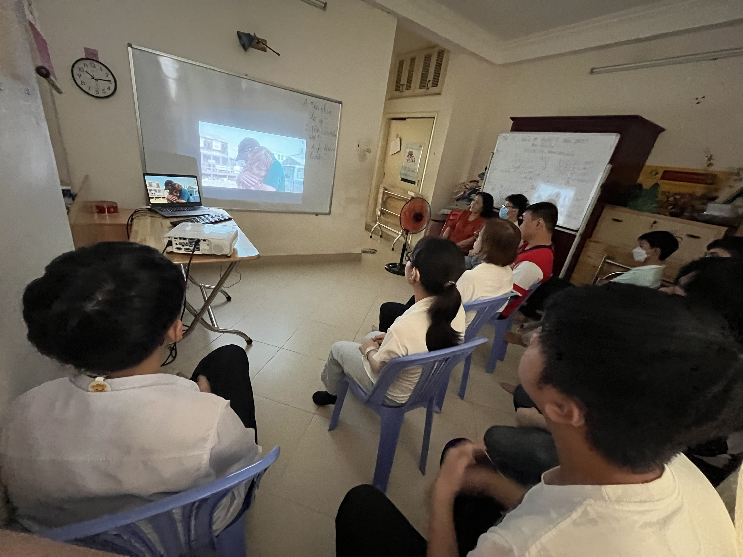 EXTRACURRICULAR SESSION – WATCHING MOVIE “CODA – CHILD OF DEAF ADULTS”