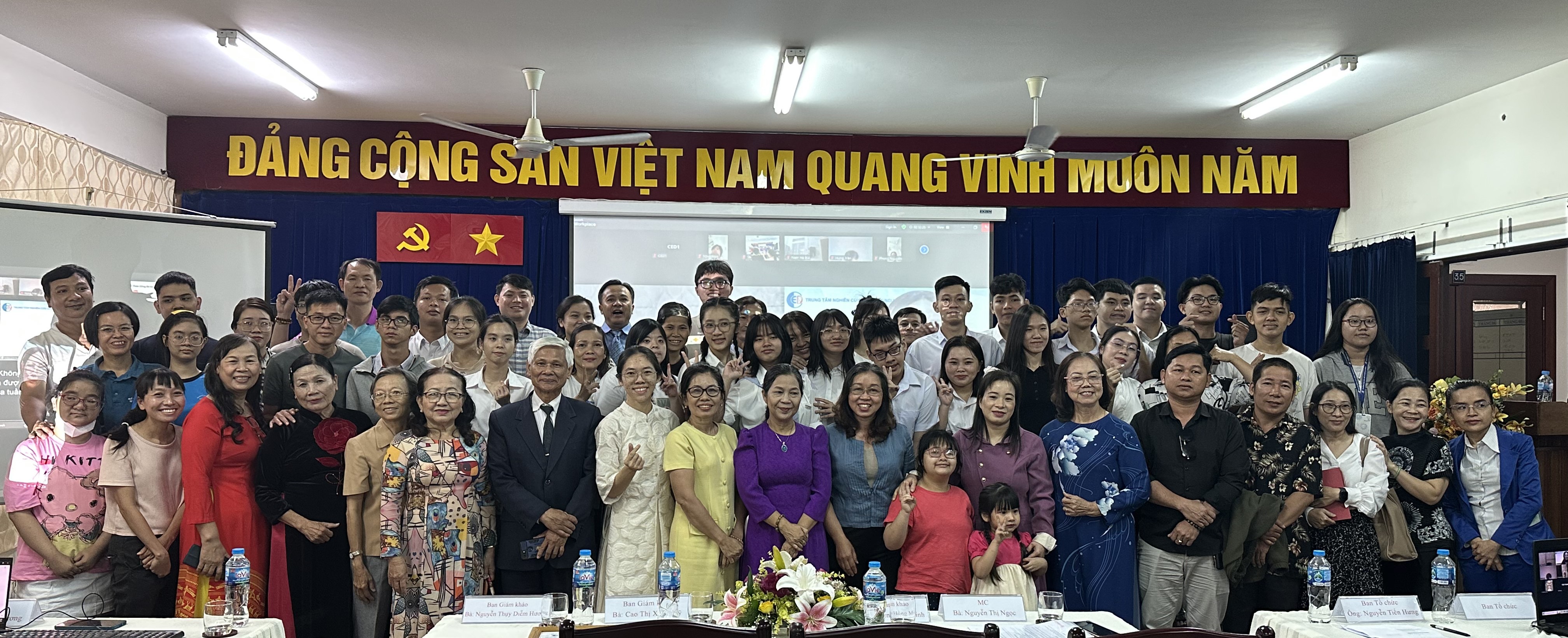 TỔNG KẾT LỄ TRAO GIẢI CUỘC THI VIẾT “CÂU CHUYỆN ĐỜI TÔI”