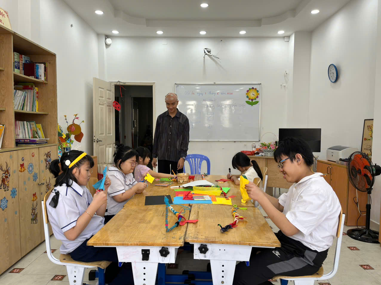 MĨ THUẬT: CÂY MÙA XUÂN